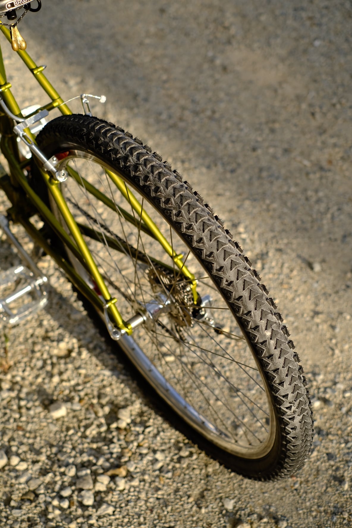 ULTRADYNAMICO】MARS JFF TIRE (BLACK) | Humhumhug Online Shop