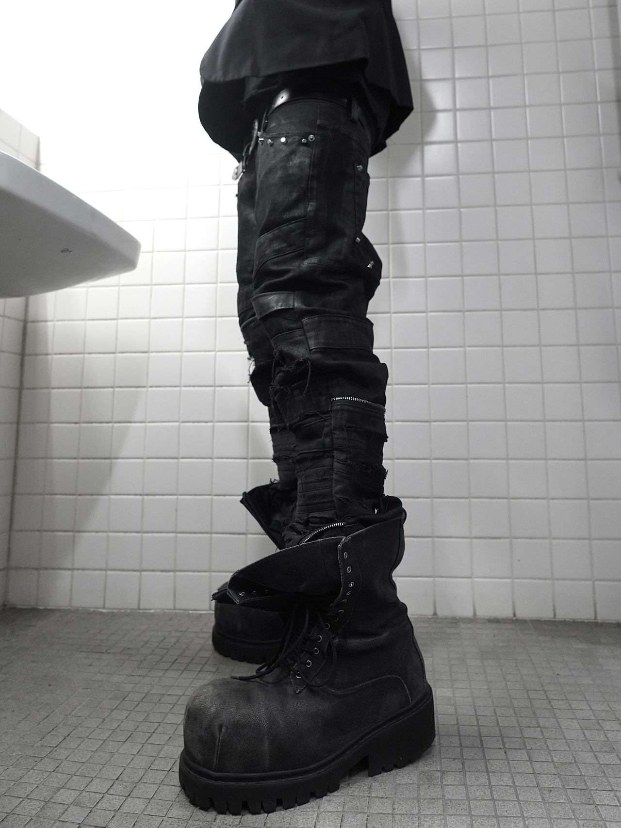 【DES'N'ATE】FAULT LINE WAXED DENIM PANTS