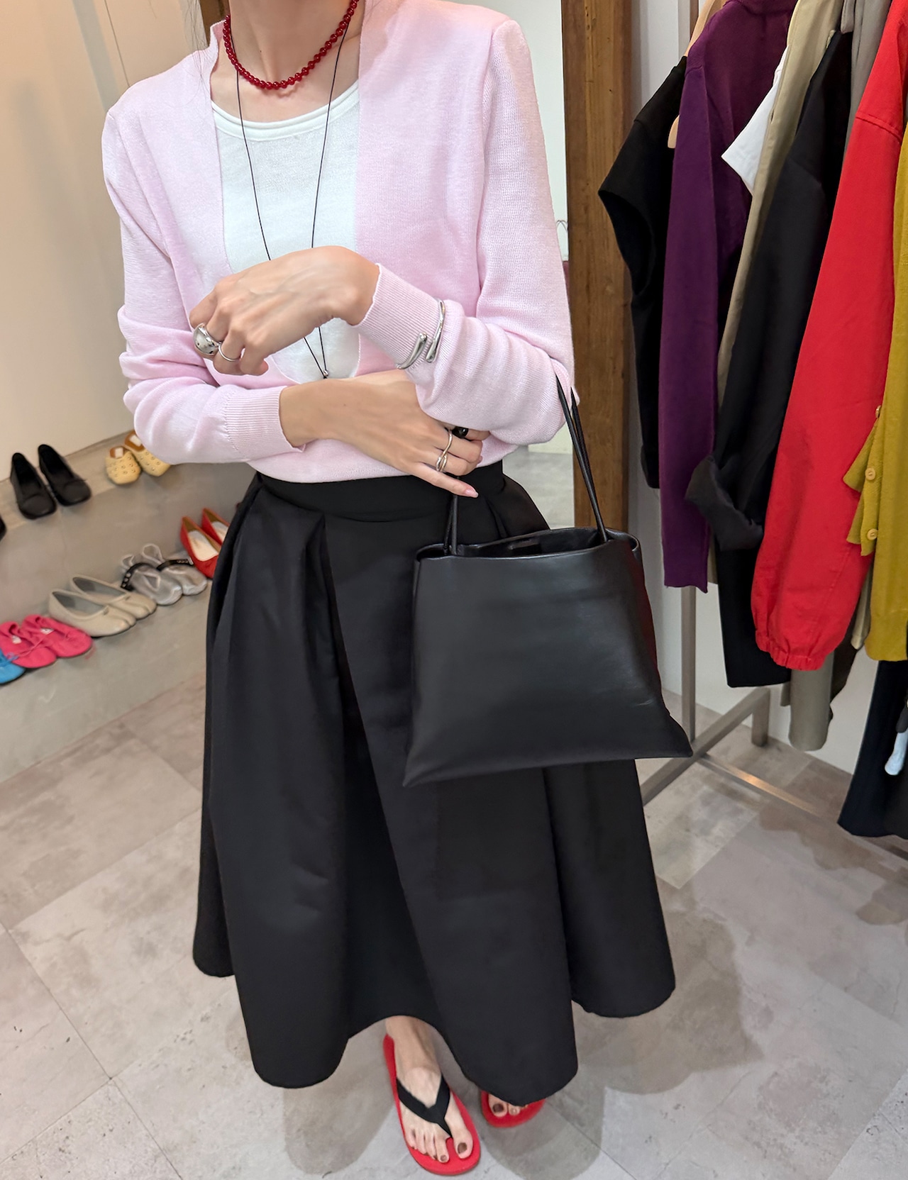 【新作5%OFF・3日間】Deep-Vneck Layered Knit_2colors