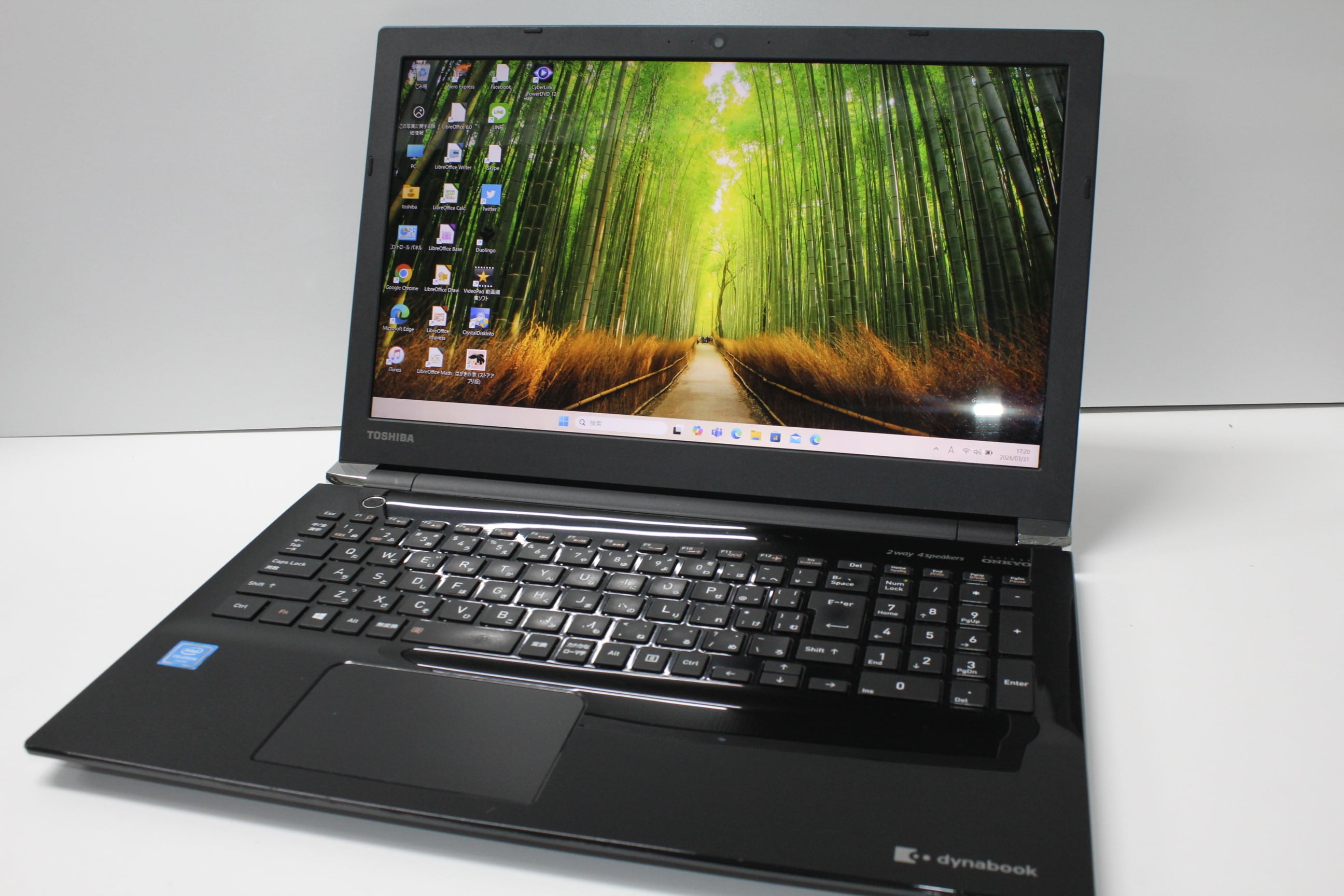 ノートPC】富士通〈LIFEBOOK AH56/G〉Intel Core i7/SSD256GB/メモリ