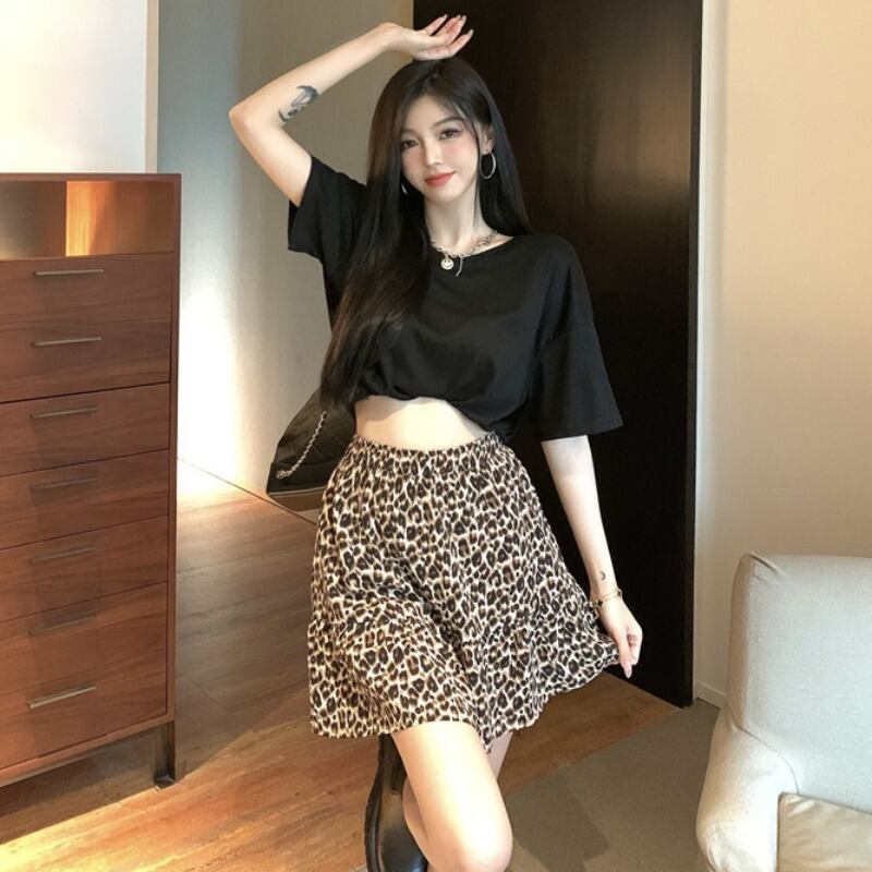 サマーソリッド カラーTシャツ ハイウェストウェストレオパードスカート ストリート 夏物 ソリッドカラー ハンチェンe97635279894