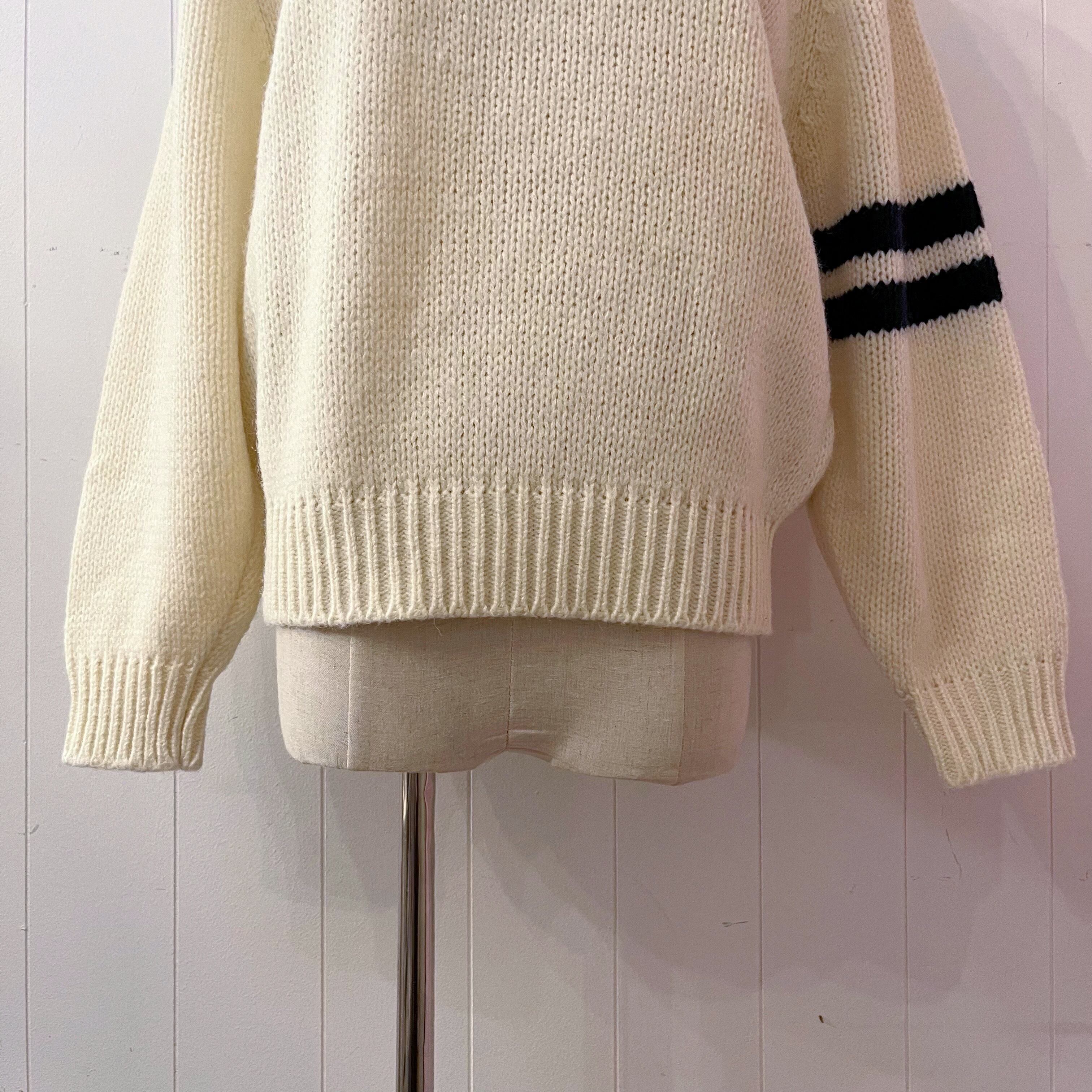 navy double line crew neck sweater