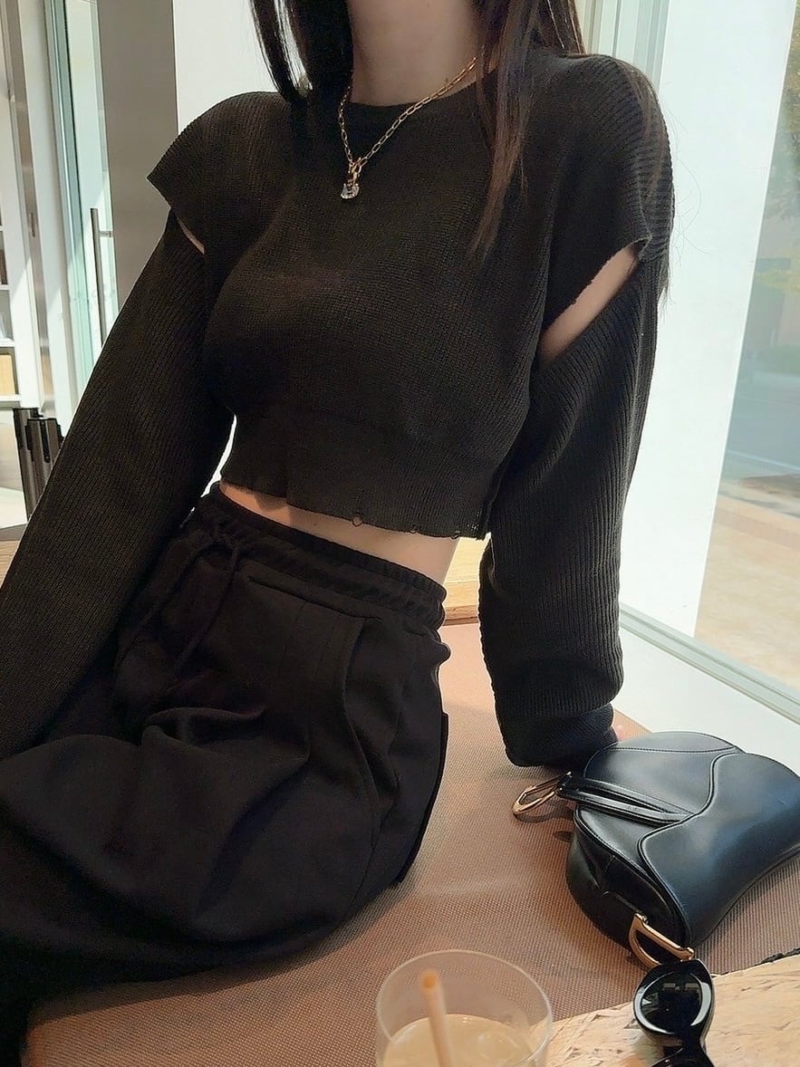 Cropped damage knit /charcoal(10月中旬頃発送予定)