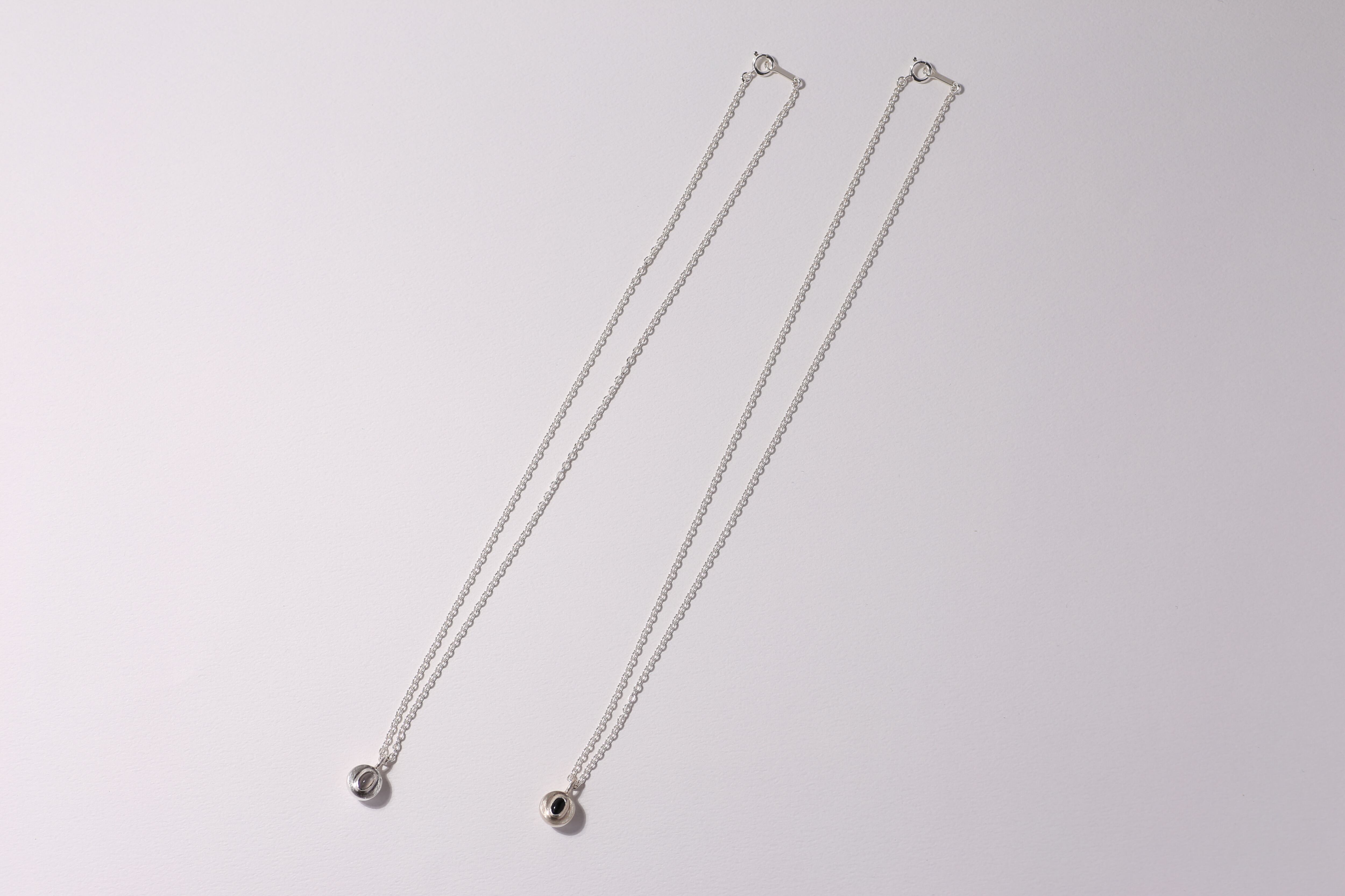 RSN-3 ball gem necklace | Rema.