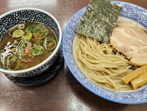 【濃厚昆布水のクラシック中華つけめん×2食・らぁめん×1食】計3食セット
