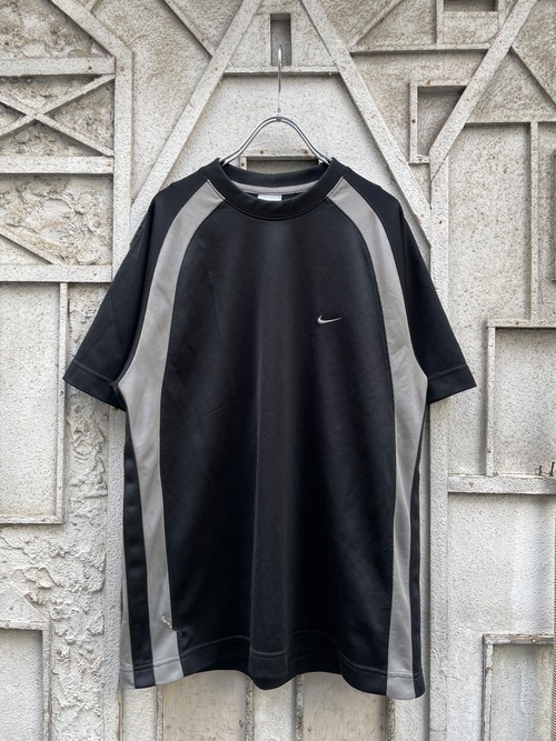 "NIKE" embroidery polyester tee