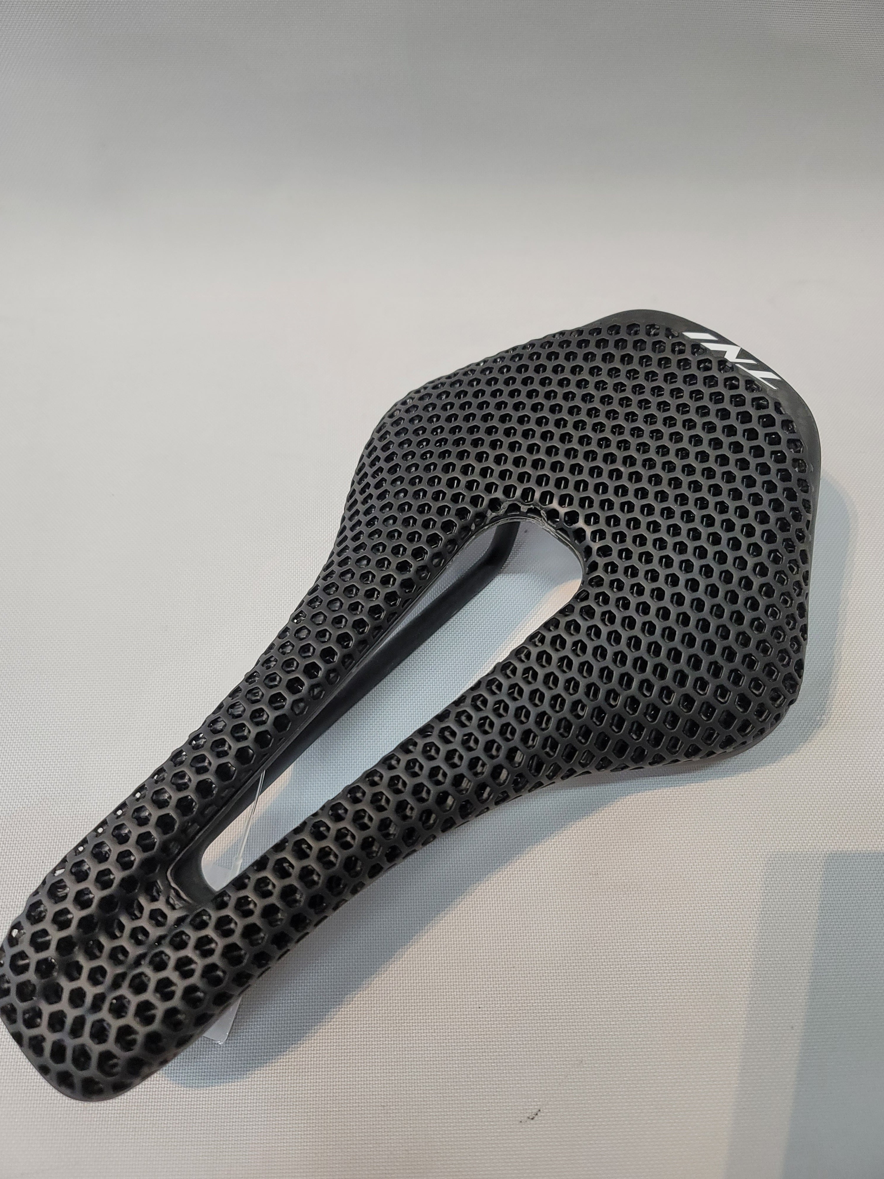再入荷TNI 3D printing サドル | スズパワー online 再入荷TNI 3D printing サドル | スズパワー online