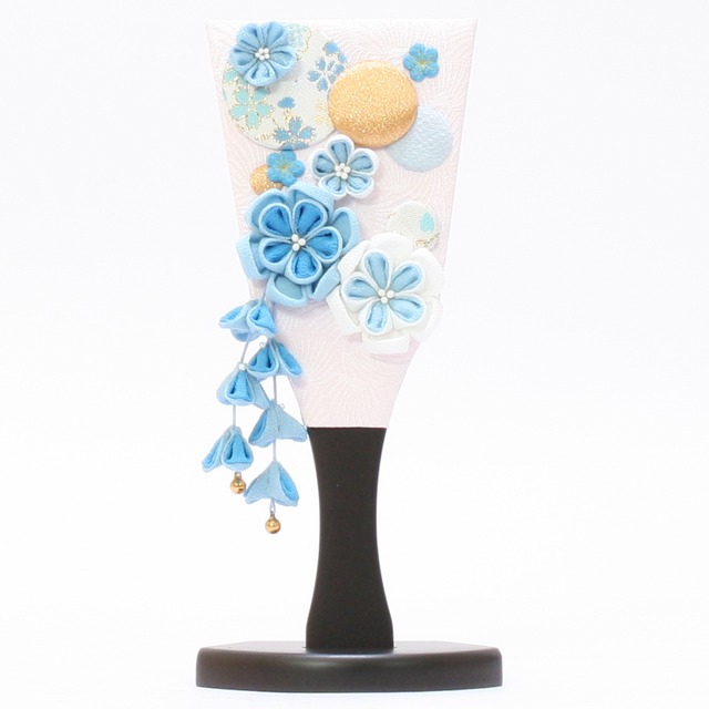 羽子板飾り《商品コード》10300-2717　E2717　羽子板　つまみ細工　26青｜初正月｜省スペース｜おしゃれ｜モダン｜コンパクト｜江戸押絵羽子板｜無病息災｜邪気払い｜無患子