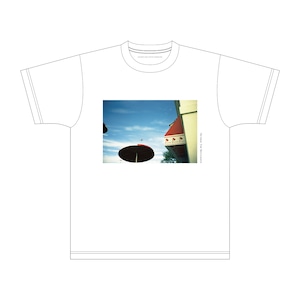 【Outside The Spotlights】T-shirts / White