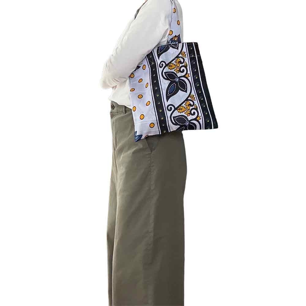 KANGA Blessing Tote |アフリカ布 カンガ・トートバッグ A4サイズ エコバッグ サブバッグ 旅行 アイビードット