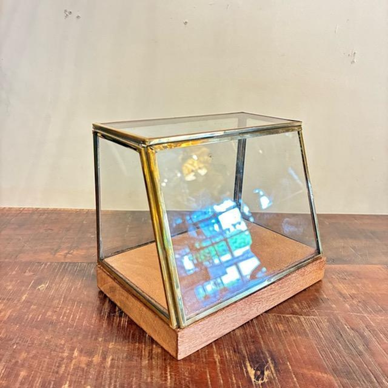 インド　アカシアウッド＆ブラスガラスショーケース　Sサイズ　アクセサリーケース 　腕時計　サングラス　アクセサリー　ディスプレイケース　真鍮　アルテン