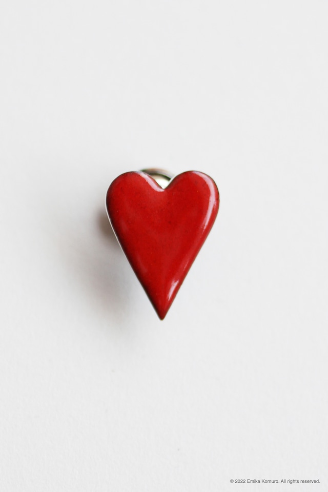 Heart pin brooch