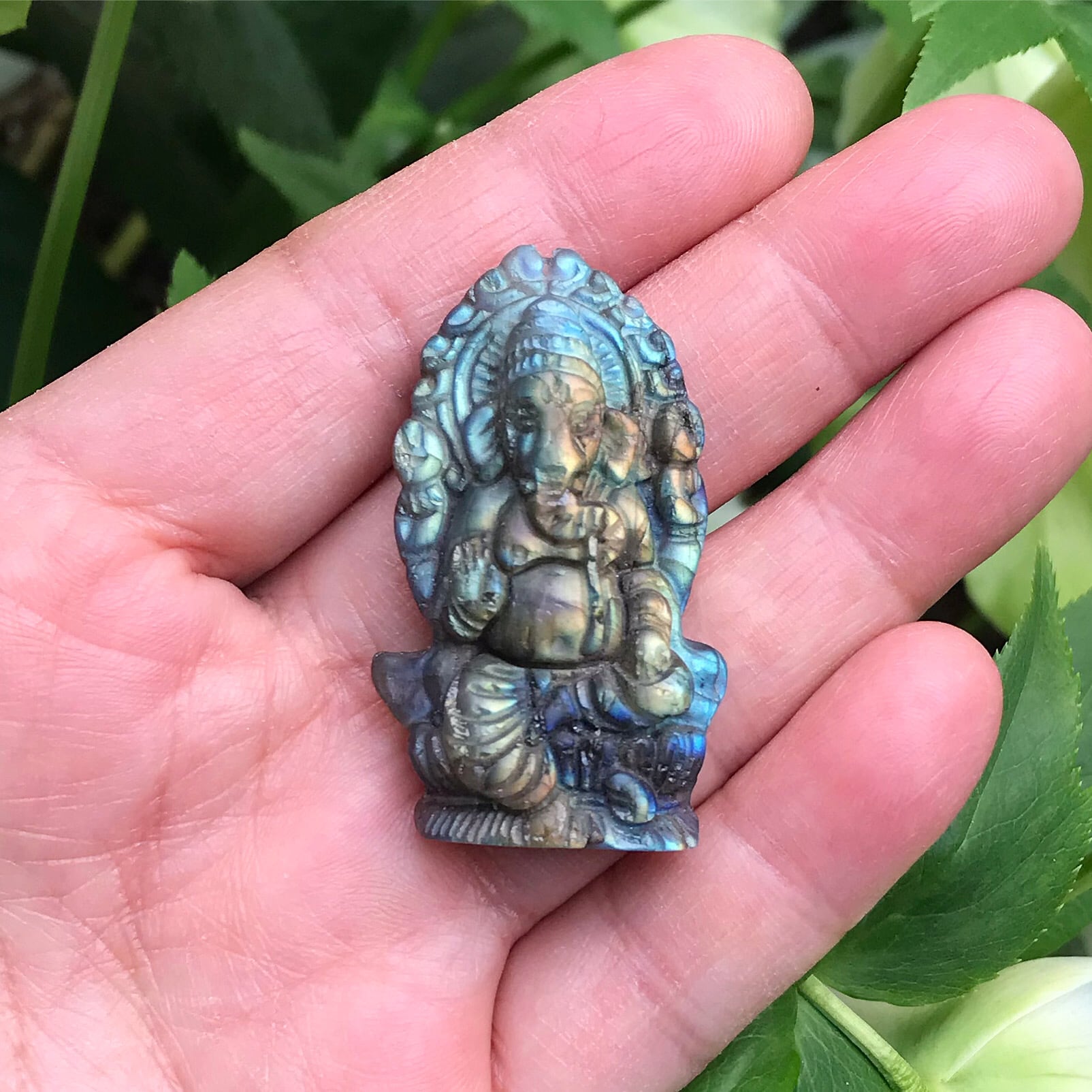 ✳️超極大‼️✨激レアレインボーシラーが超綺麗✨ラブラドライト 原石 天然石 置物 ③強シラー ラブラドライト 原石 レインボーシラー ブルーシラー 置物