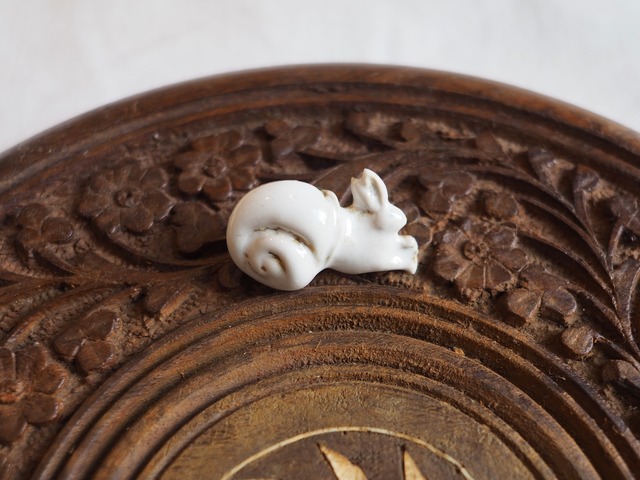 miss platicca. "FESTINA LENTE" Pins brooch [2]