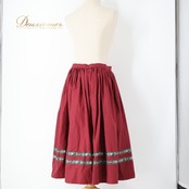 フォークダンス 衣装 スカート ワインレッド系 花 チロリアン チロルスカート 赤 白 緑 ハンガリー製 ふんわり ダンス衣装 練習 レッスン イベント 落ち着いた色 カントリー ブラック系 ホワイト系 グリーン系