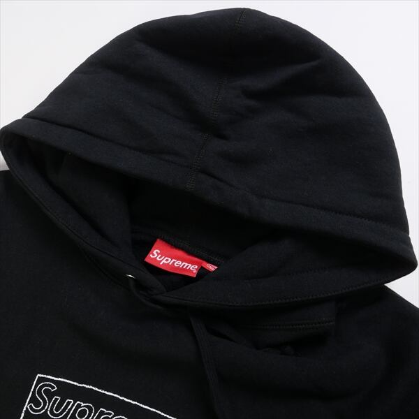黒M Supreme KAWS chalk hooded sweatshirt