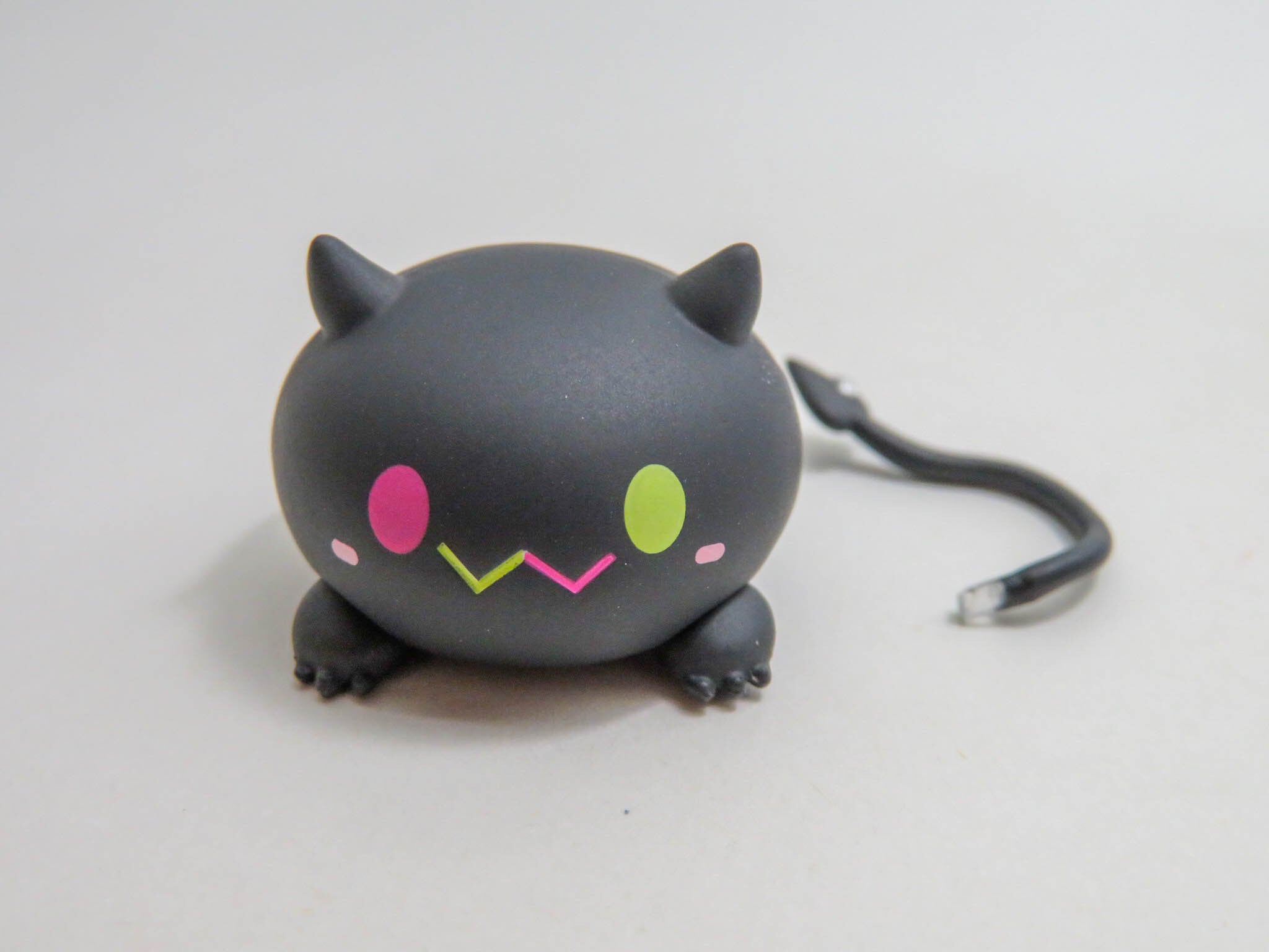 再入荷【2573】 常闇トワ 小物パーツ ビビ ねんどろいど | ホビー通販