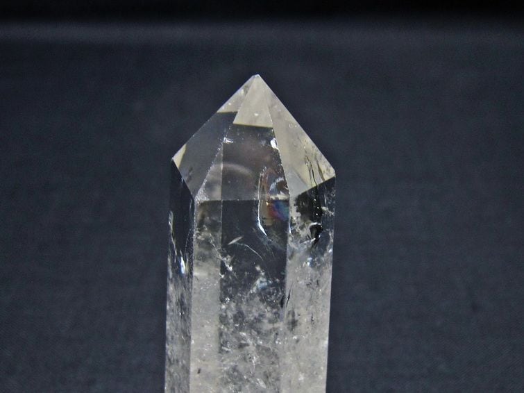 水晶 六角柱 虹入り ポイント 置物 一点物 142-11002 | 天然石