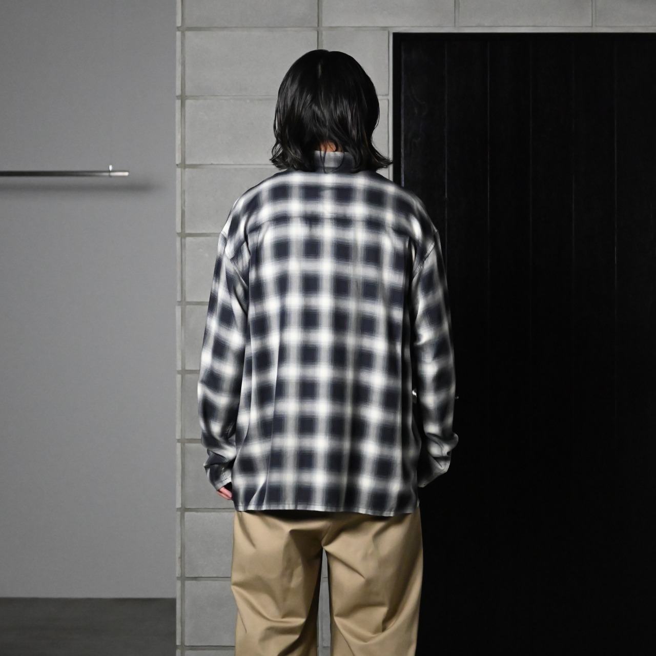 Leh (レー)Bonber Jacket、Wrap Wide Slacksコーディネート