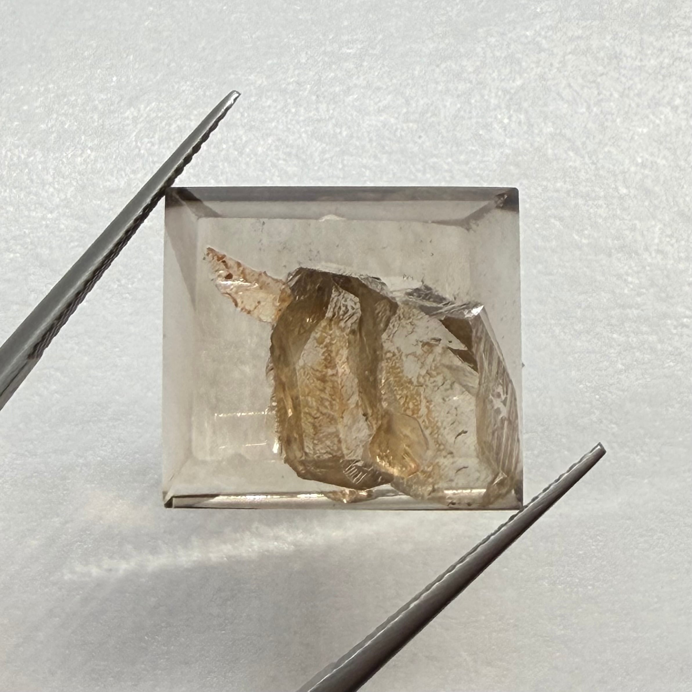 夫婦石 クオーツインクオーツ