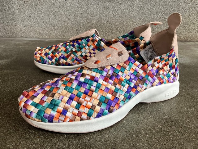 NIKE AIR WOVEN (FOSSIL STONE/ORANGE)