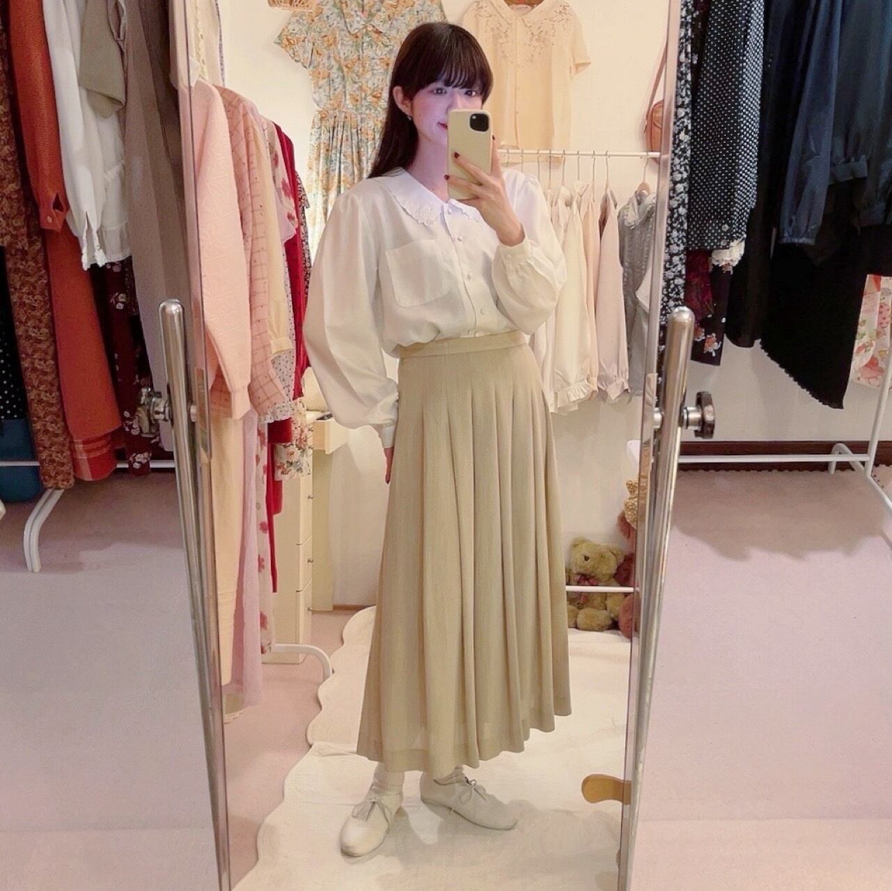 pale green tuck crape skirt