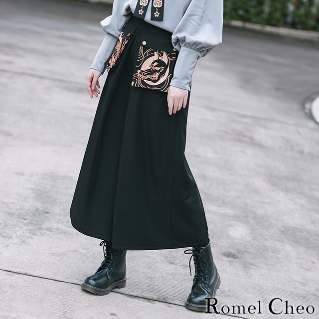 Romelcheo 狐仙 刺繍 ガウチョ パンツ ワイド 袴 九分丈 レディース Aライン 妖怪柄 キツネ 稲荷神 犬神 狛犬 和柄 黒 エレガント きれいめ 病みかわいい 大人可愛い モード系 原宿系 ガーリー ロリータ レトロ 大正ロマン ファッション ロメルチェオ Romelcheo Romelcheo 狐仙 刺繍 ガウチョ パンツ ワイド 袴 九分丈 レディース Aライン 妖怪柄 キツネ 稲荷神 犬神 狛犬 和柄 黒 エレガント きれいめ 病みかわいい 大人可愛い モード系 原宿系 ガーリー ロリータ レトロ 大正ロマン ファッション ロメルチェオ Romelcheo