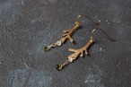 小枝ピアス　真鍮/１４kgf/ペリドット