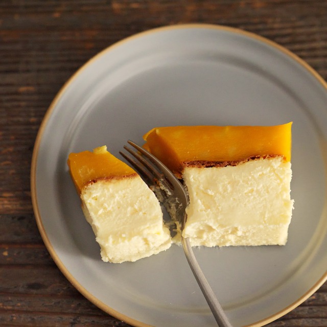 マンゴーミルキーチーズケーキ