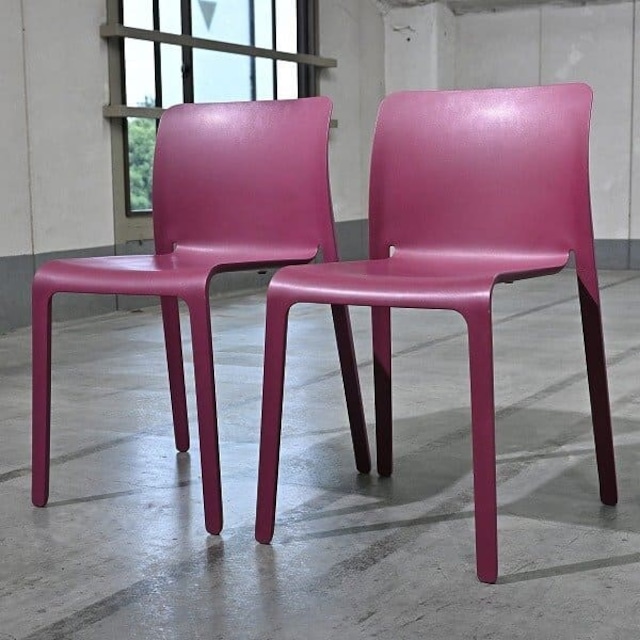 アクタス イタリア製 MAGIS 8万「CHAIR FIRST」2脚セットb ステファノ・ジョバンノーニ スタッキングチェア ファースト マジス ACTUS【中古家具/中古インテリア/USED家具ユーズド家具/リサイクル】