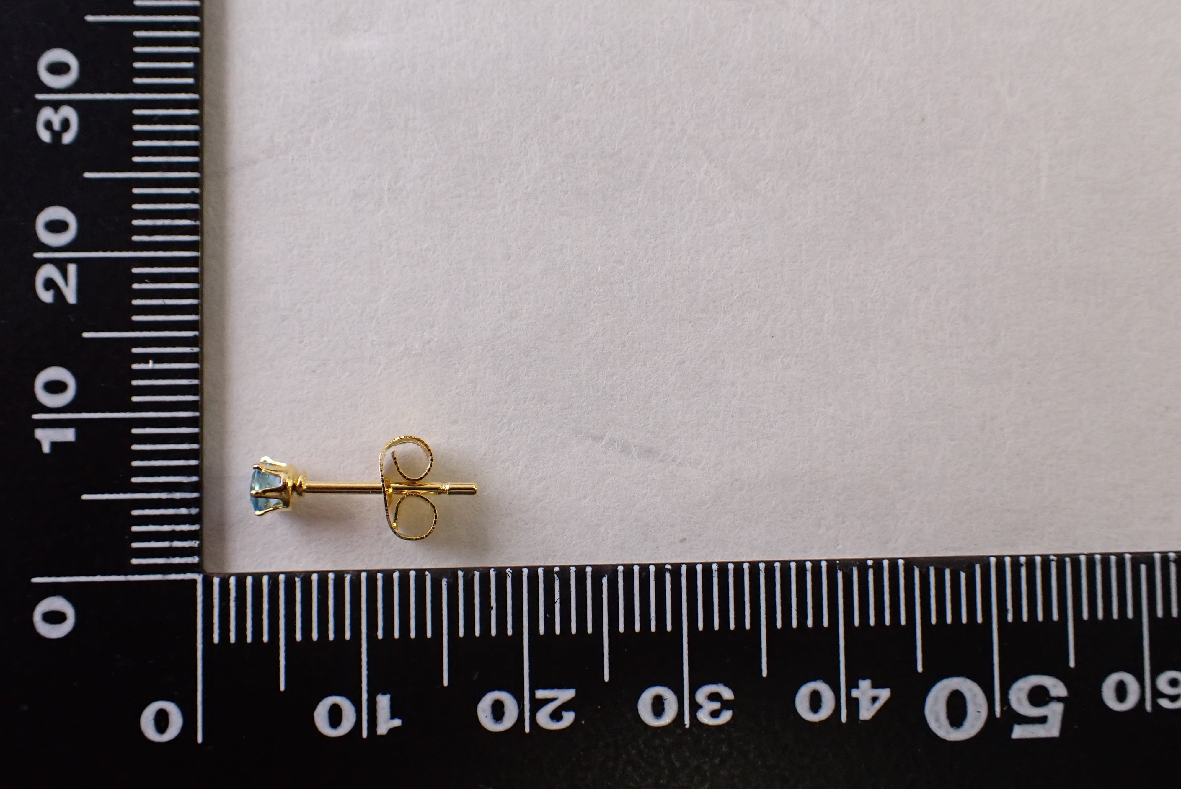 スイスブルートパーズピアス 約3mm [D9-117] | differencee(ディファ