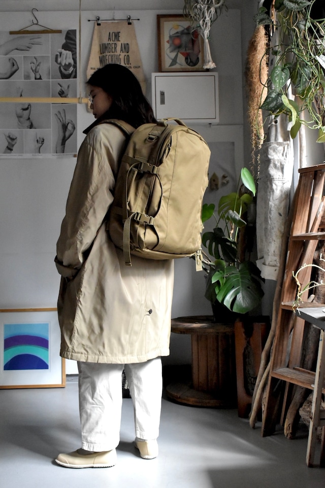 "new" "military style backpack" "sampling by koninklijke marechaussee" “coyote“