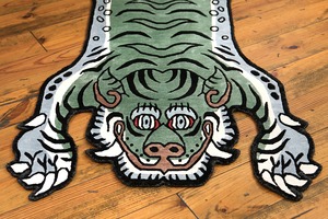 Tibetan Tiger Rug 《Mサイズ•シルク・オリジナル2・フォレストグリーン230》チベタンタイガーラグ