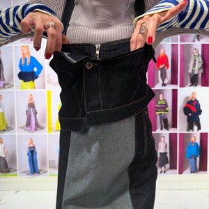 アウラアイラ AULA AILA FRONT AND BACK DENIM JUMPER SKIRT