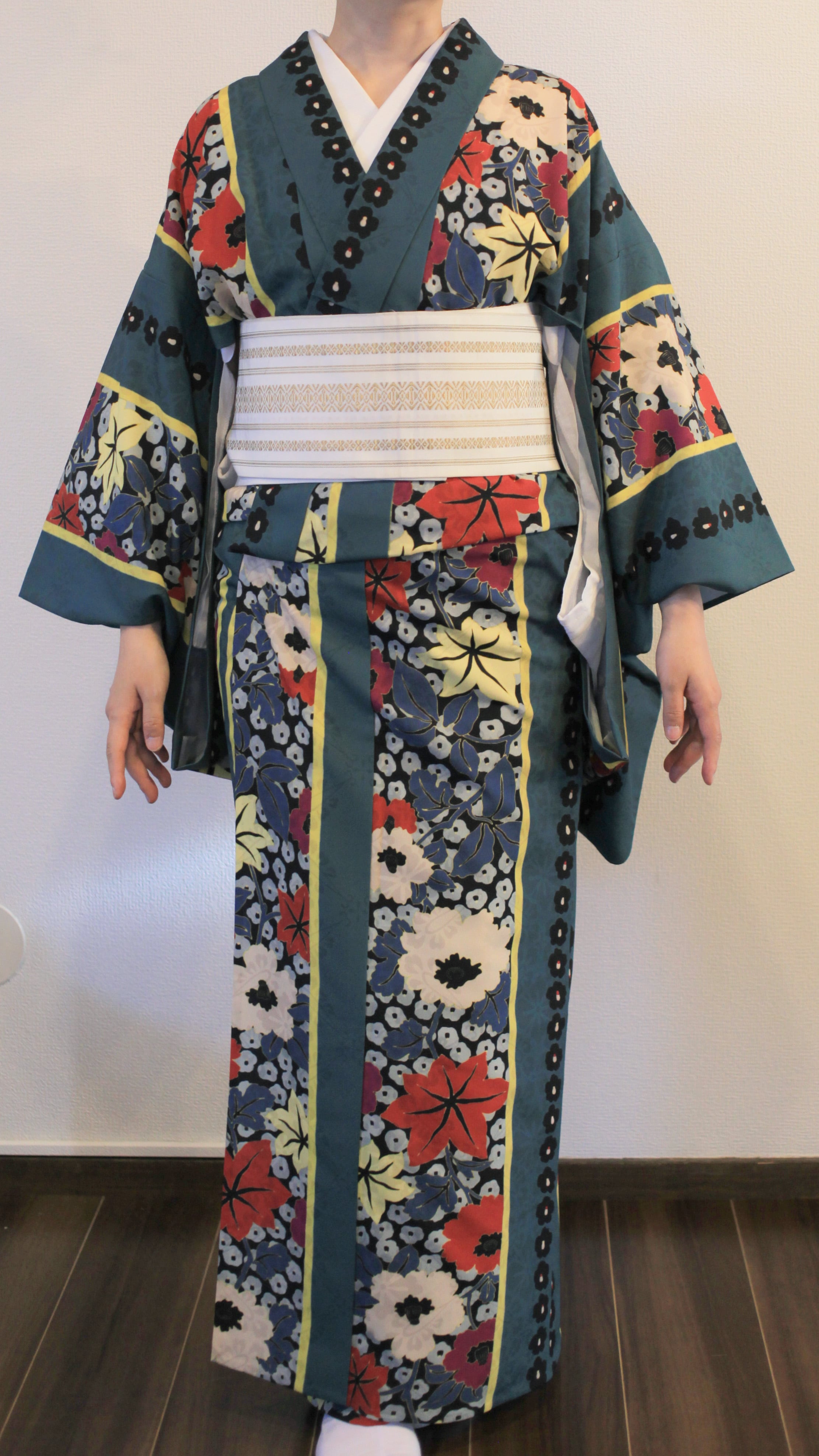 ながもち屋 結城紬 羽織 単衣(椿) 【受注】単衣着物「椿もみじ ながもち屋 結城紬 羽織 単衣(椿) 【受注】単衣着物「椿もみじ