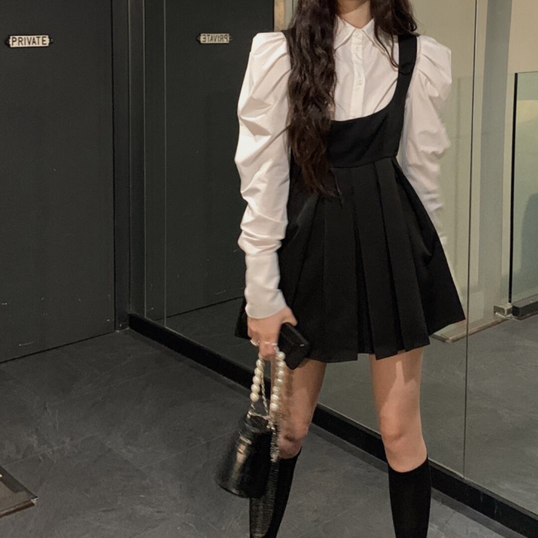 レディライクなセット♪ パワーショルダー ブラウス プリーツ 吊り