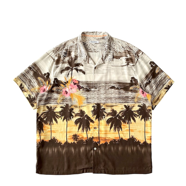USED Aloha shirt / Tommy bahama / size XXXL