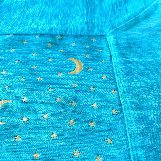 ゴブラン織りマルチカバー大　月星柄