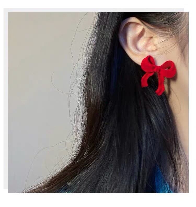 はなうた　ドレスリボンピアス(赤) | Jewelry Hanazonoコルセットピアス風クリップ ラージ ブラック 6個 リボン9mm×3M レッド 赤  専用両面テープ30pcs コルセットピアス 医療用両面テープで貼るだけ 穴を開けない ノンホール ノンホールピアス 痛くない | ボディピアス 通販