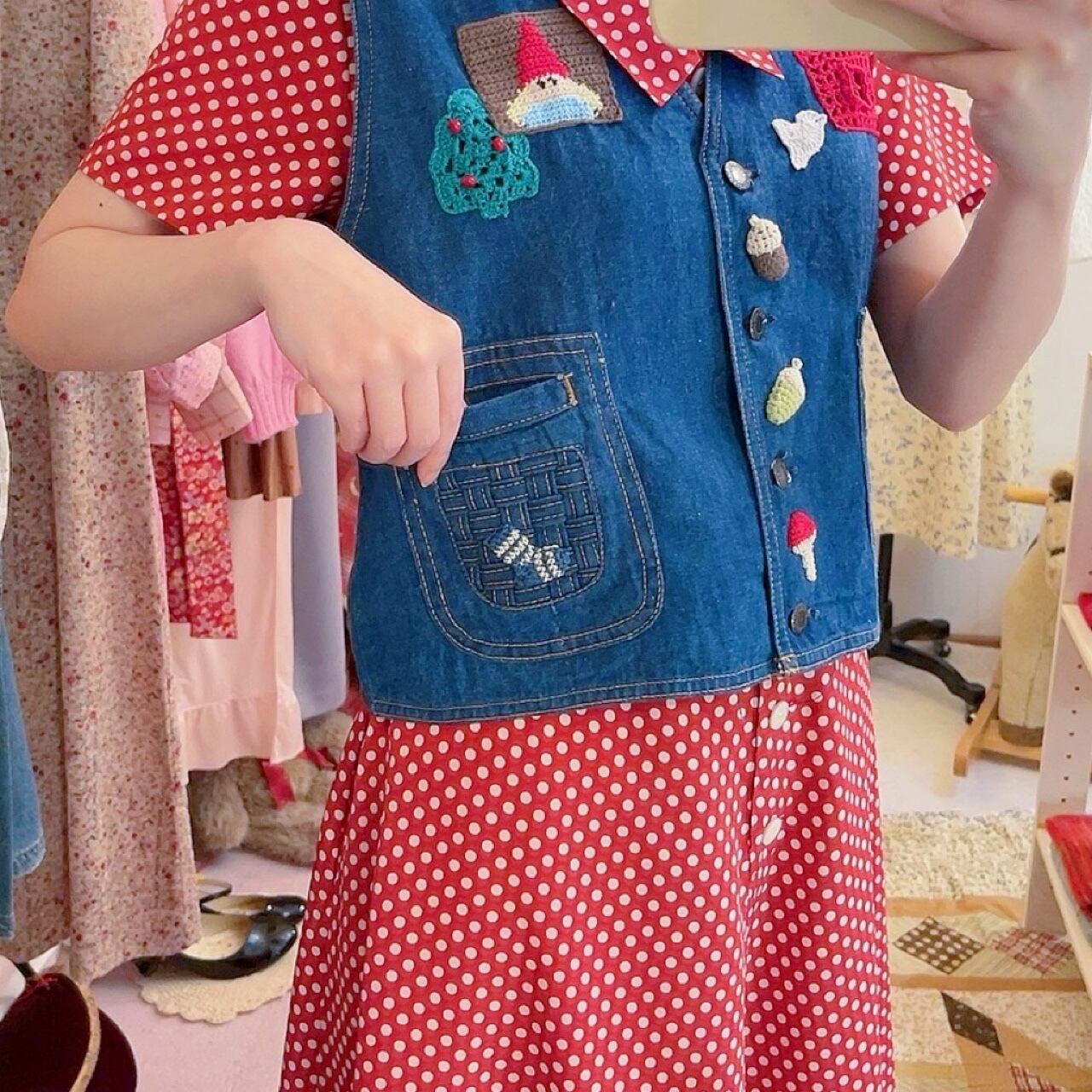 remake ✂︎ acorn button denim vest