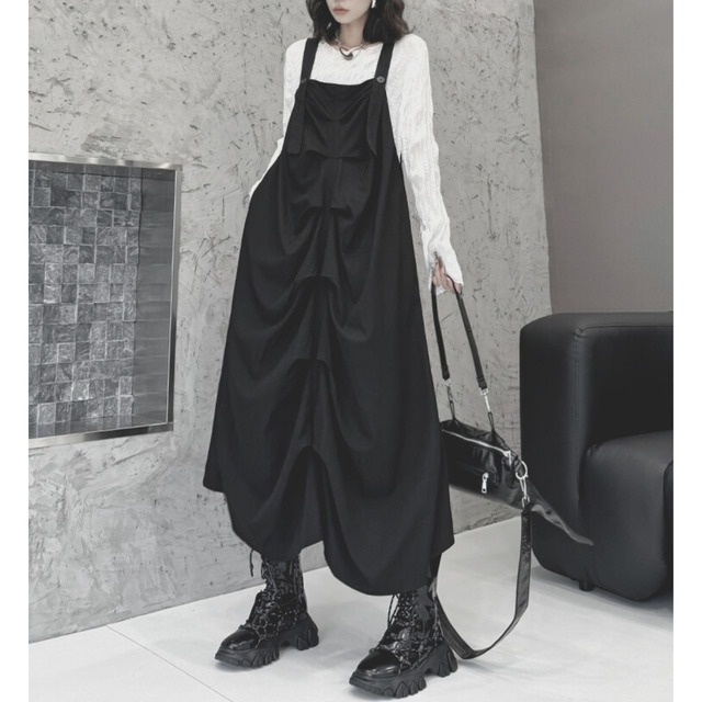 Mid-length suspender skirt C0496