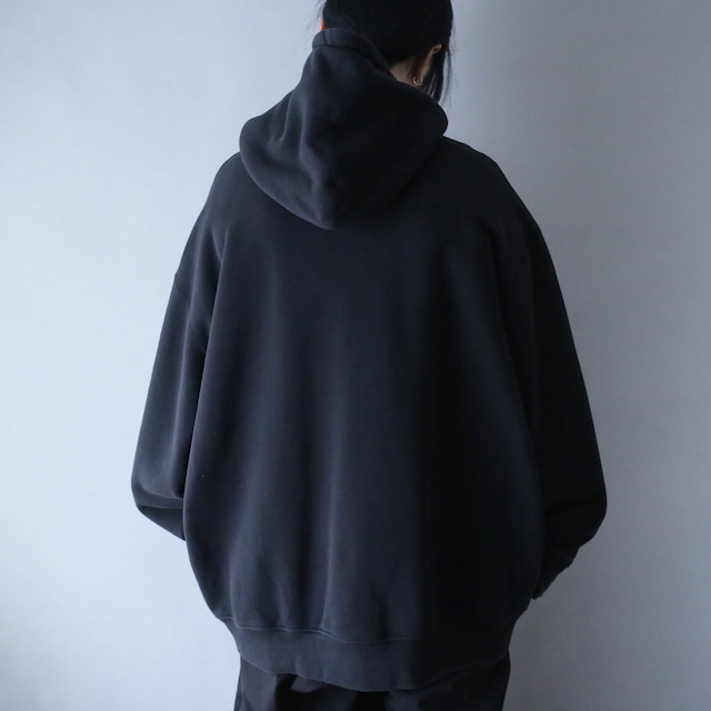 "adidas" XXL over silhouette black one-tone sweat parka