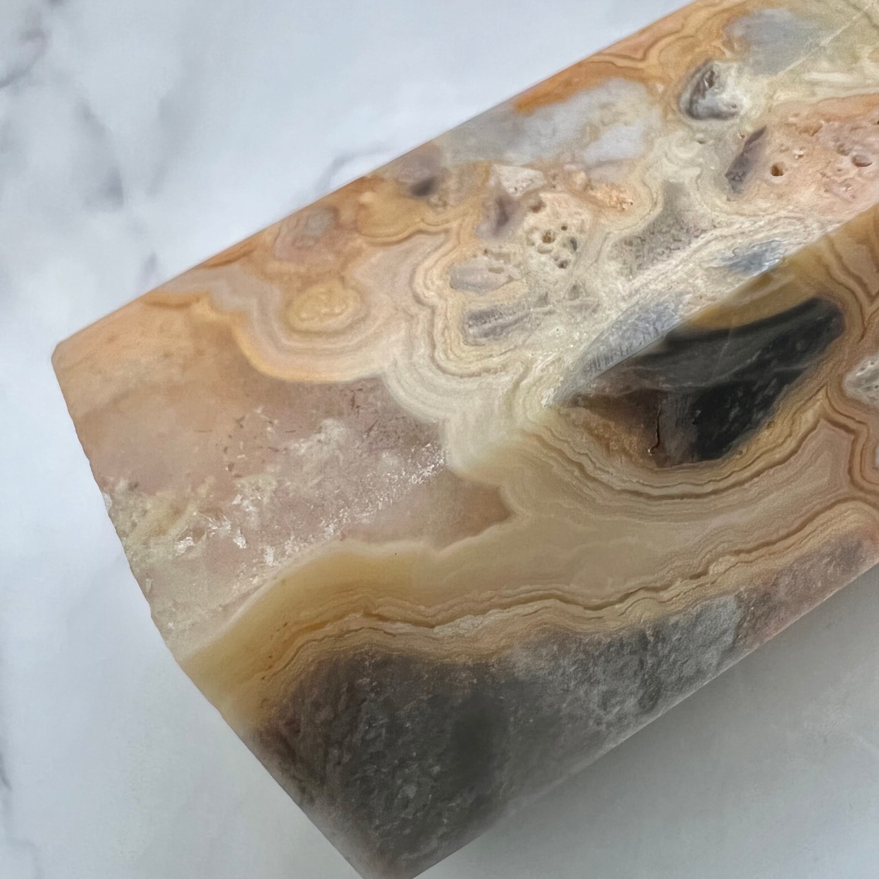 クレイジーアゲート(クレイジーレースアゲート)タワー*レース模様*天然石ポイント*T12