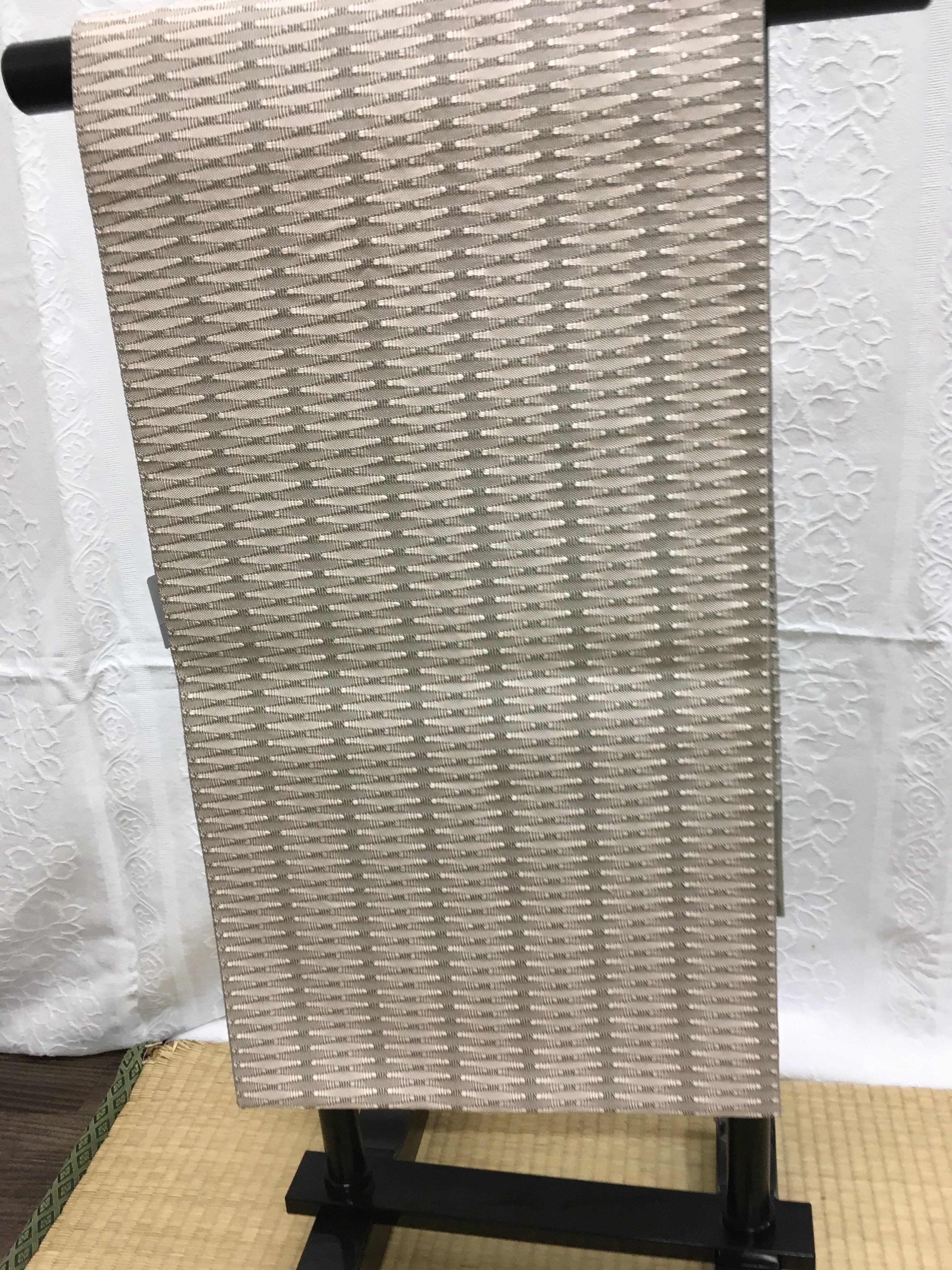 おしゃれ袋帯（ベージュと鼠色の横段の縞）六通