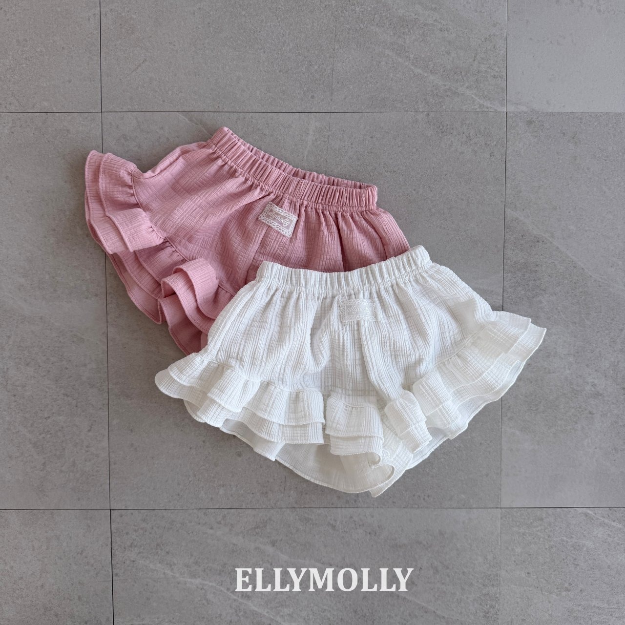 [ELLYMOLLY] Flow Kang Kang Pants +fee2 / [엘리몰리] 플로우캉캉팬츠
