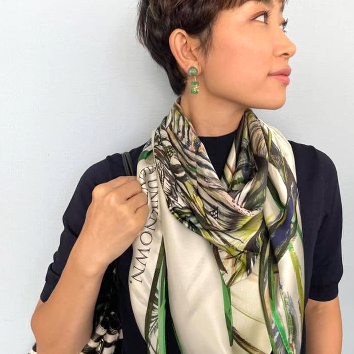 ◇即納◇新作 シルク100％スカーフ◇「Power of life」柄 | Christal  