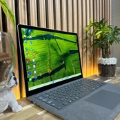 \ 公式ショップ限定価格❣️/ 美品《タッチパネル式》Surface Laptop 4 第11世代 プラチナ メモリ8GB SSD256GB ノートパソコン 安心サポート&3ヶ月保証付き