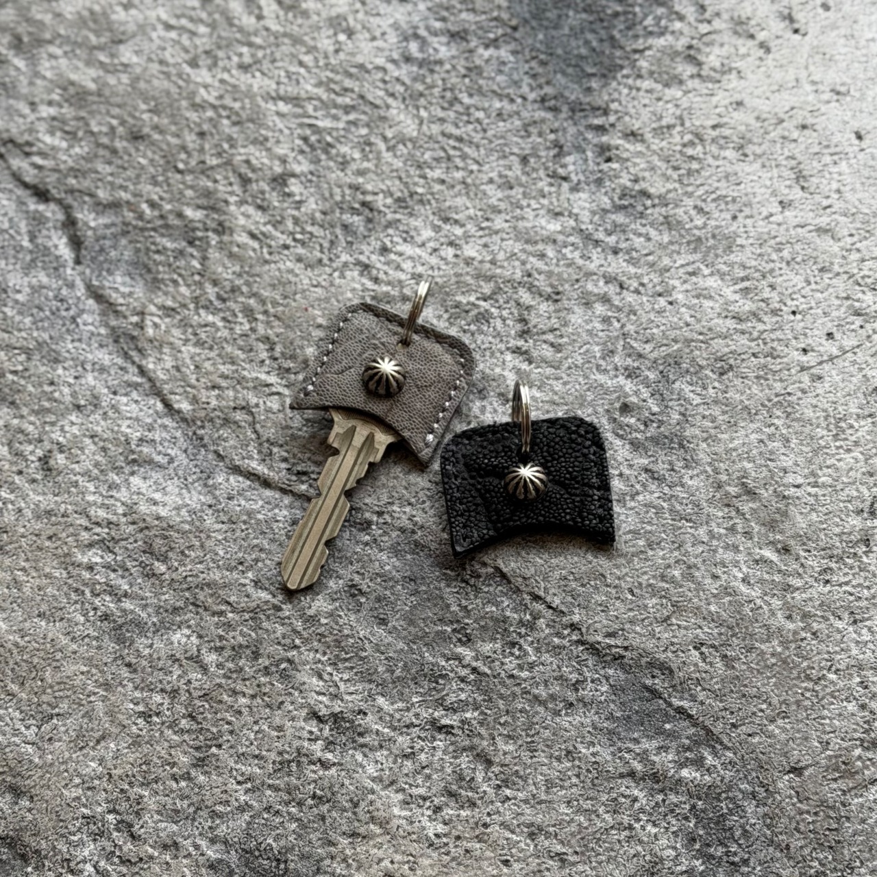 キーカバー スタッズ エレファント