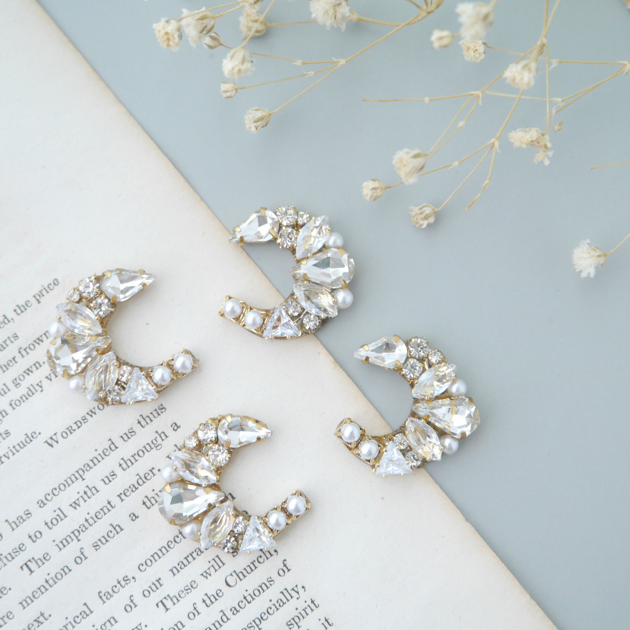 クリスタルムーン