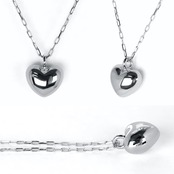 Pt900 ぷっくりハート ネックレスorピアス 選べる